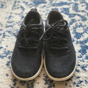 Allbirds dark grey wool runner shoes